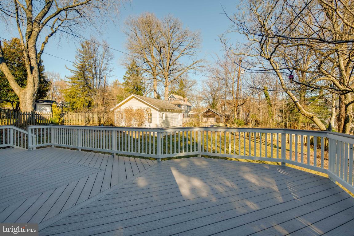 505 Hawthorn Road Baltimore, MD 21210 - Photo 39 of 46