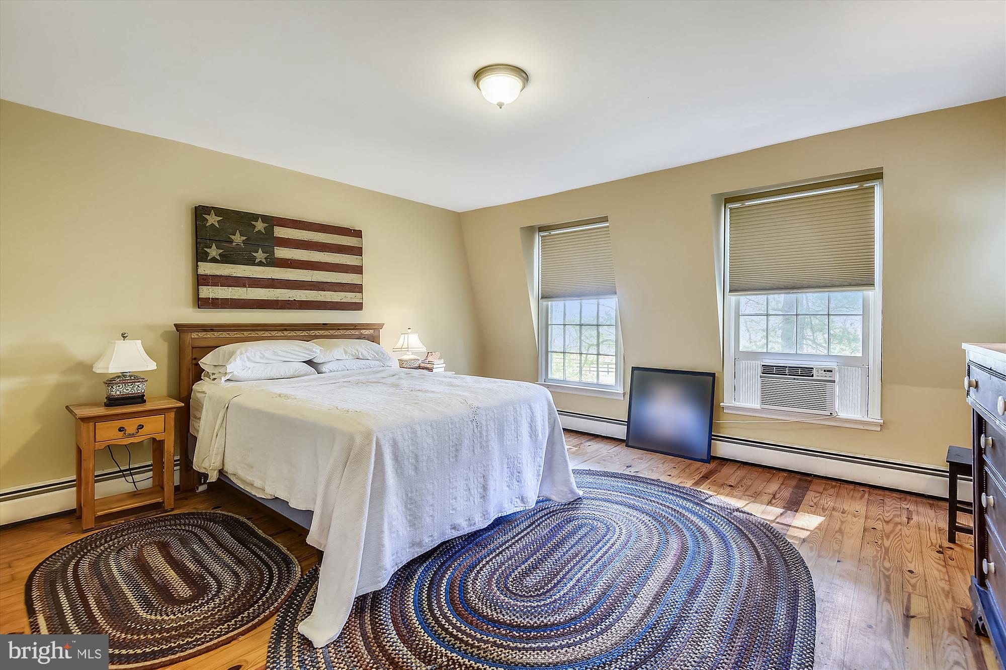 20209 St Louis Road Purcellville, VA 20132 - Photo 24 of 62 a bedroom with a bed and a window
