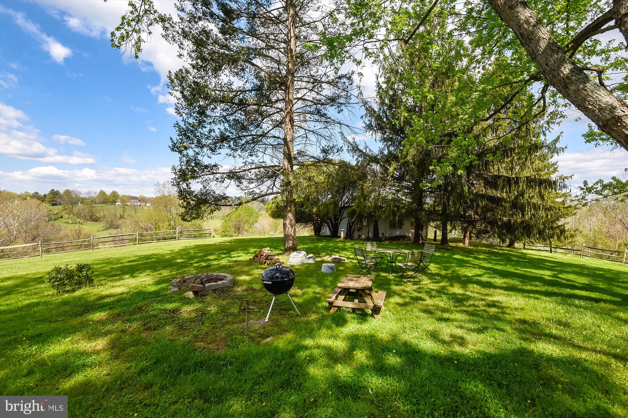 20209 St Louis Road Purcellville, VA 20132 - Photo 4 of 62