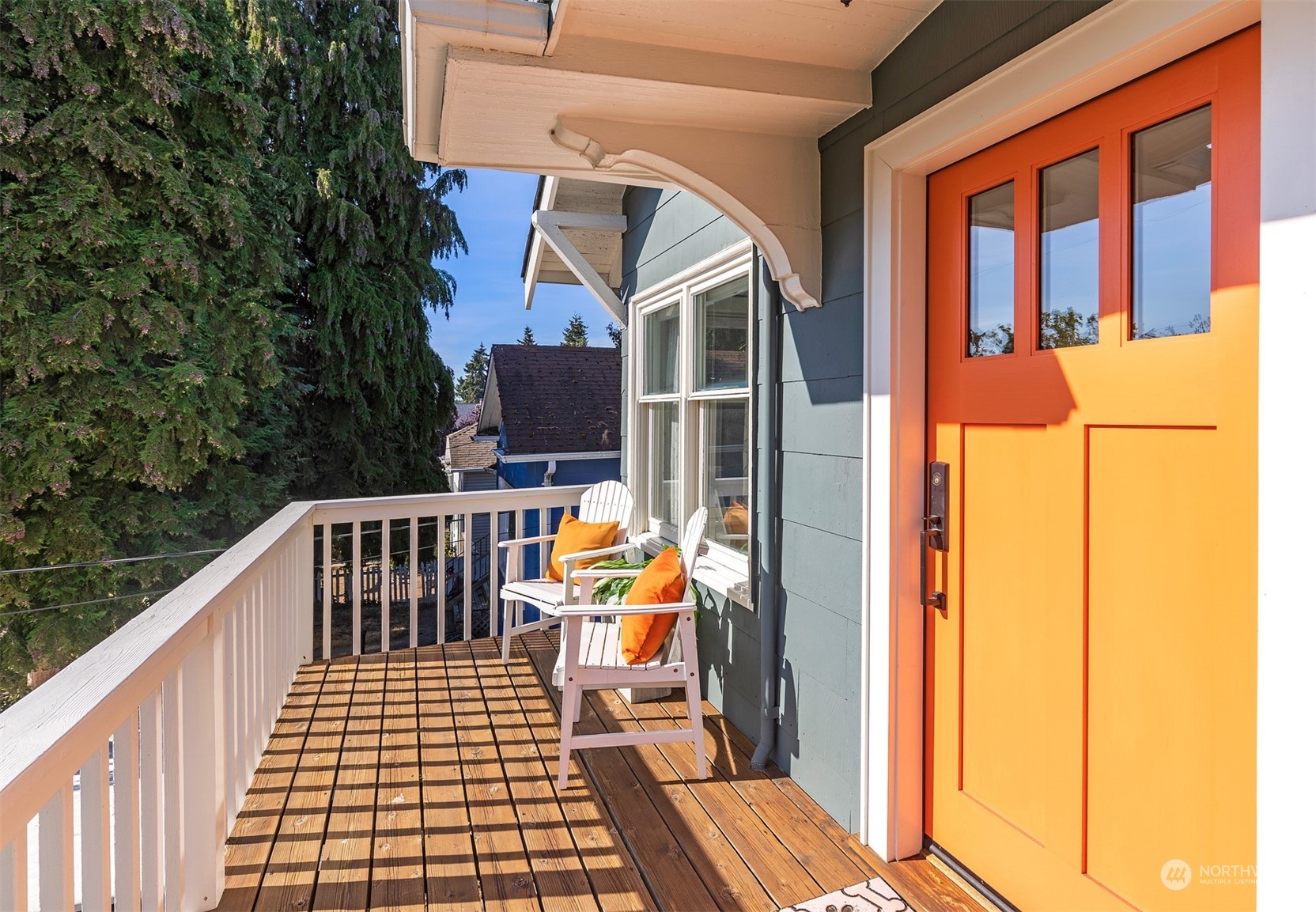 110 North 76th Street Seattle, WA 98103 - Photo 28 of 36 a view of balcony with furniture