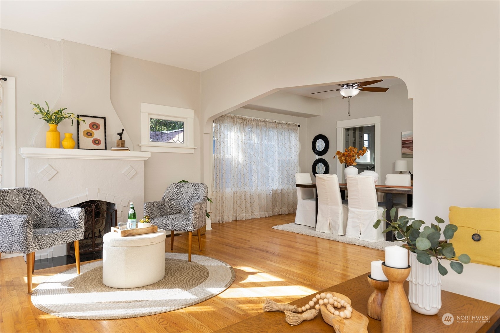 110 North 76th Street Seattle, WA 98103 - Photo 5 of 36 a living room with furniture and wooden floor