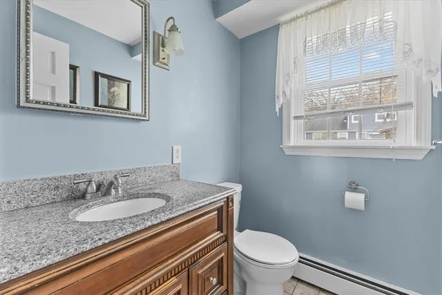 $689,000 | 1 Cheshire Drive, Barrington, RI 02806