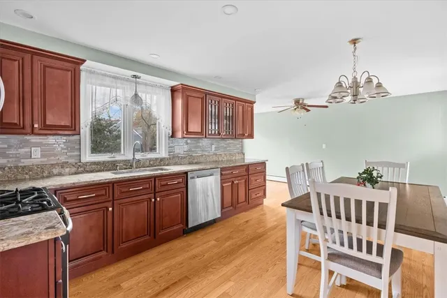 $689,000 | 1 Cheshire Drive, Barrington, RI 02806