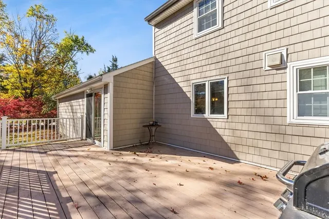 $689,000 | 1 Cheshire Drive, Barrington, RI 02806