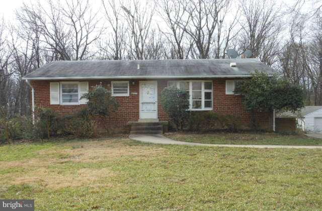 6717 Jerome Street Springfield, VA 22150 - Photo 1 of 7 Exterior (Front)