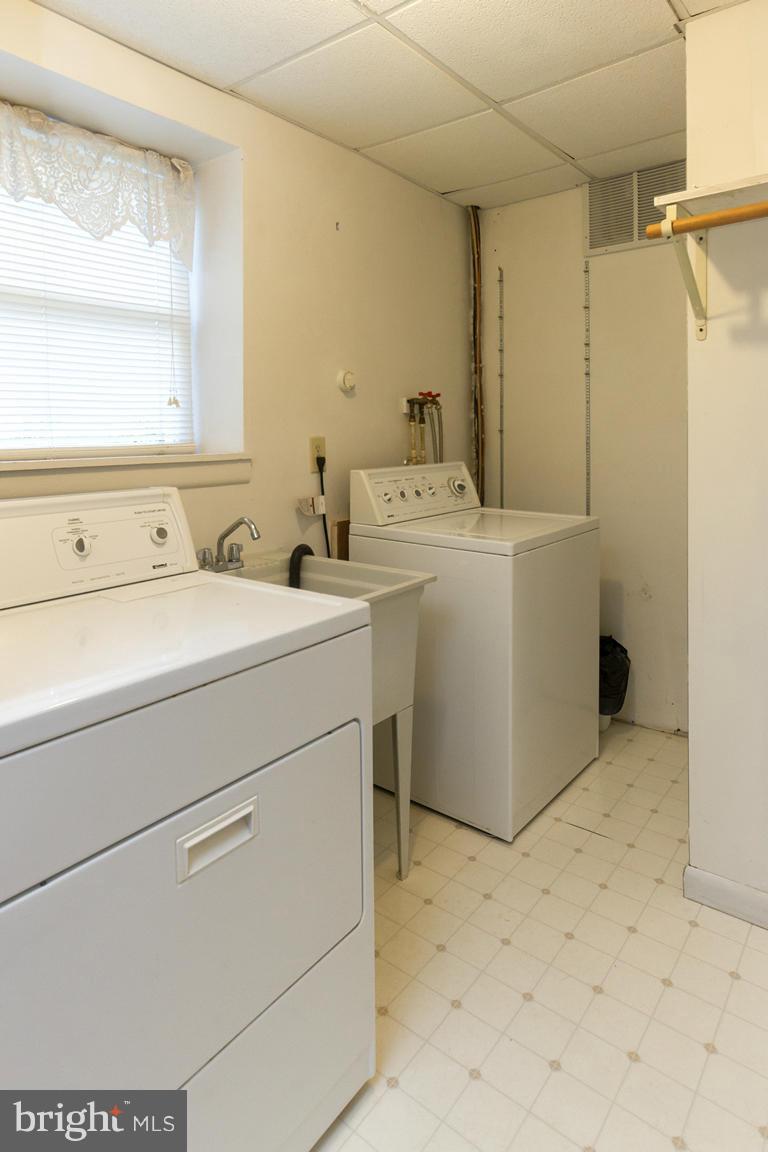 17615 Grace Road Hampstead, MD 21074 - Photo 22 of 30 a utility room with dryer and washer