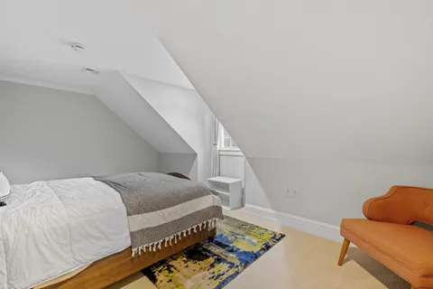 $1,050,000 | 771 Gilford Avenue, Gilford, NH 03249