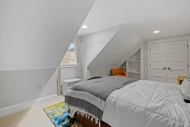 $1,050,000 | 771 Gilford Avenue, Gilford, NH 03249