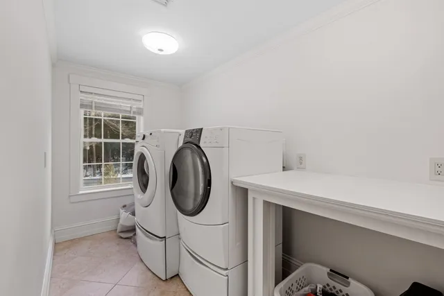 $1,050,000 | 771 Gilford Avenue, Gilford, NH 03249