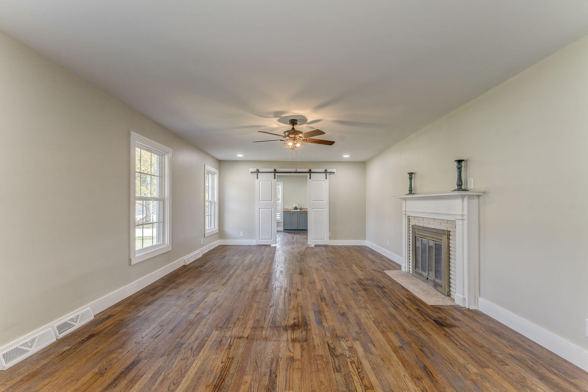 924 Stoneleigh Road Dalton, GA 30720 - Photo 17 of 83 11-web-or-mls-DSC08416_7_8