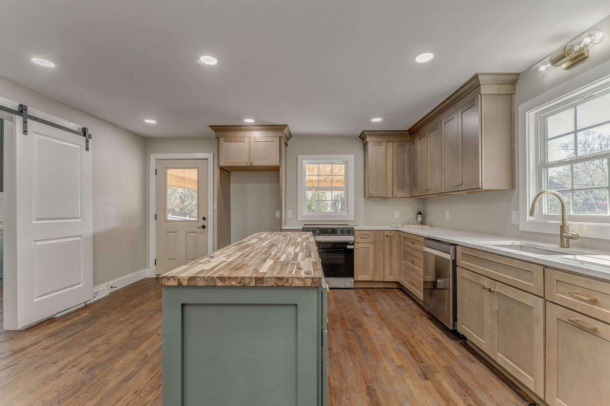 924 Stoneleigh Road Dalton, GA 30720 - Photo 34 of 83 37-web-or-mls-DSC08485_6_7