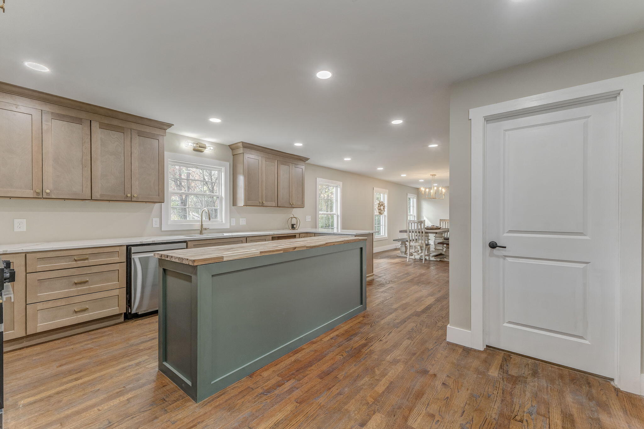 924 Stoneleigh Road Dalton, GA 30720 - Photo 35 of 83 34-web-or-mls-DSC08473_4_5