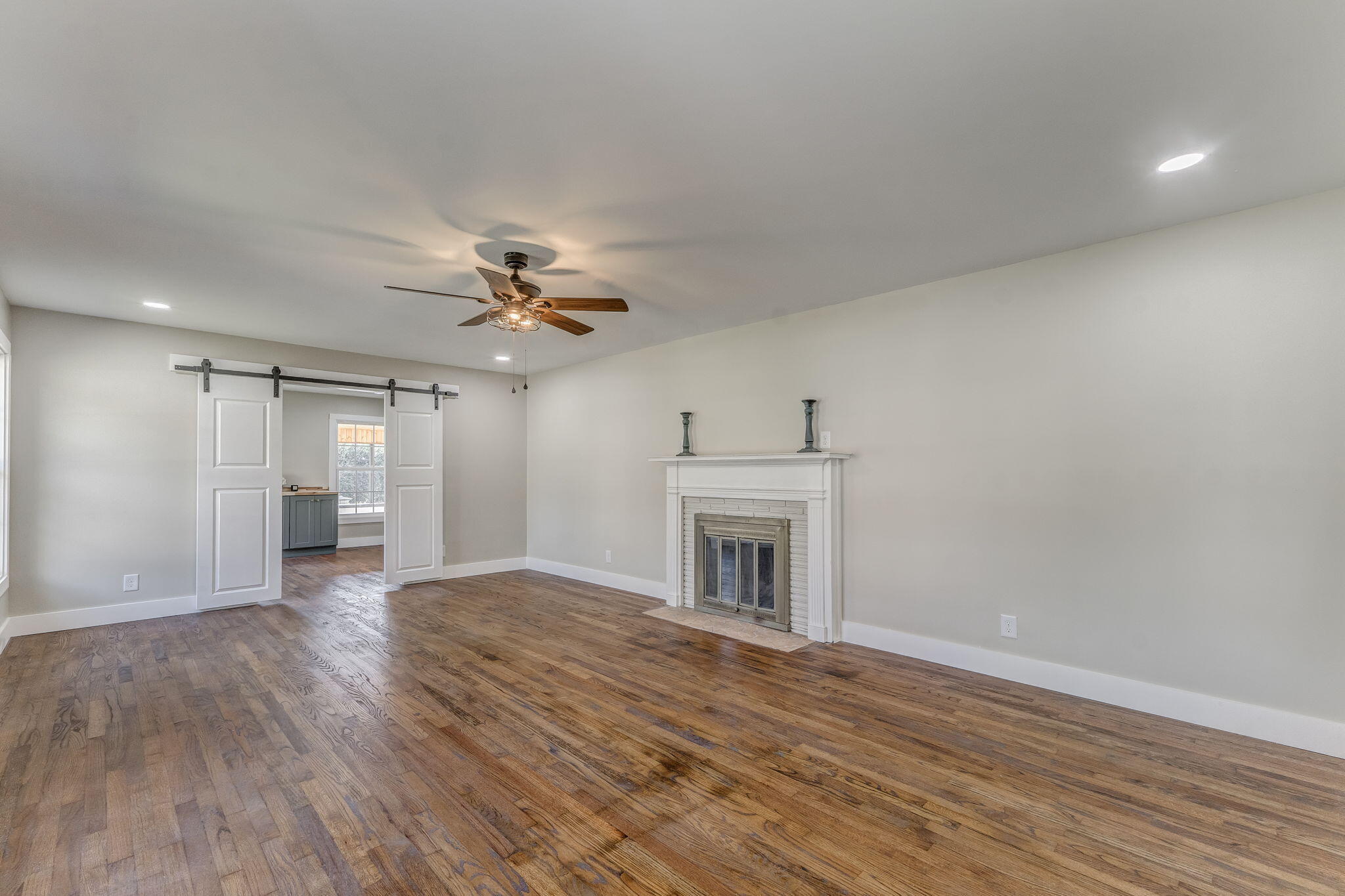 924 Stoneleigh Road Dalton, GA 30720 - Photo 10 of 83 14-web-or-mls-DSC08422_3_4