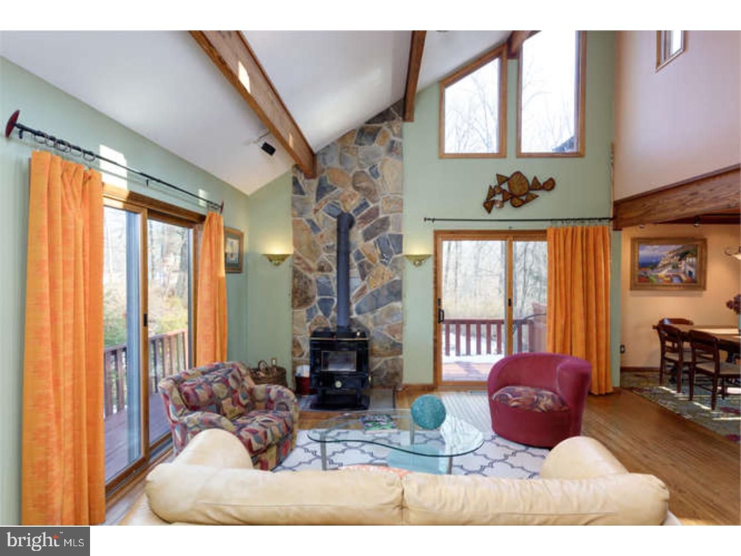 276 Hurley Road Coatesville, PA 19320 - Photo 3 of 22 Great Room