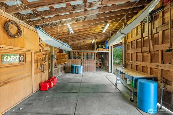 $999,980 | 29622 48th Avenue South, Roy, WA 98580