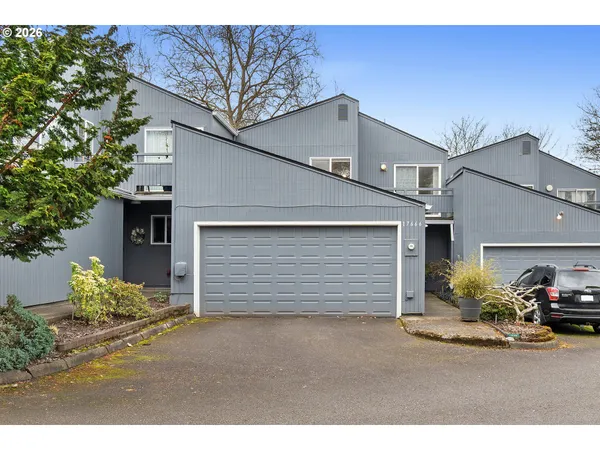 $299,000 | 17666 Northwest Rolling Hill Lane, Beaverton, OR 97006