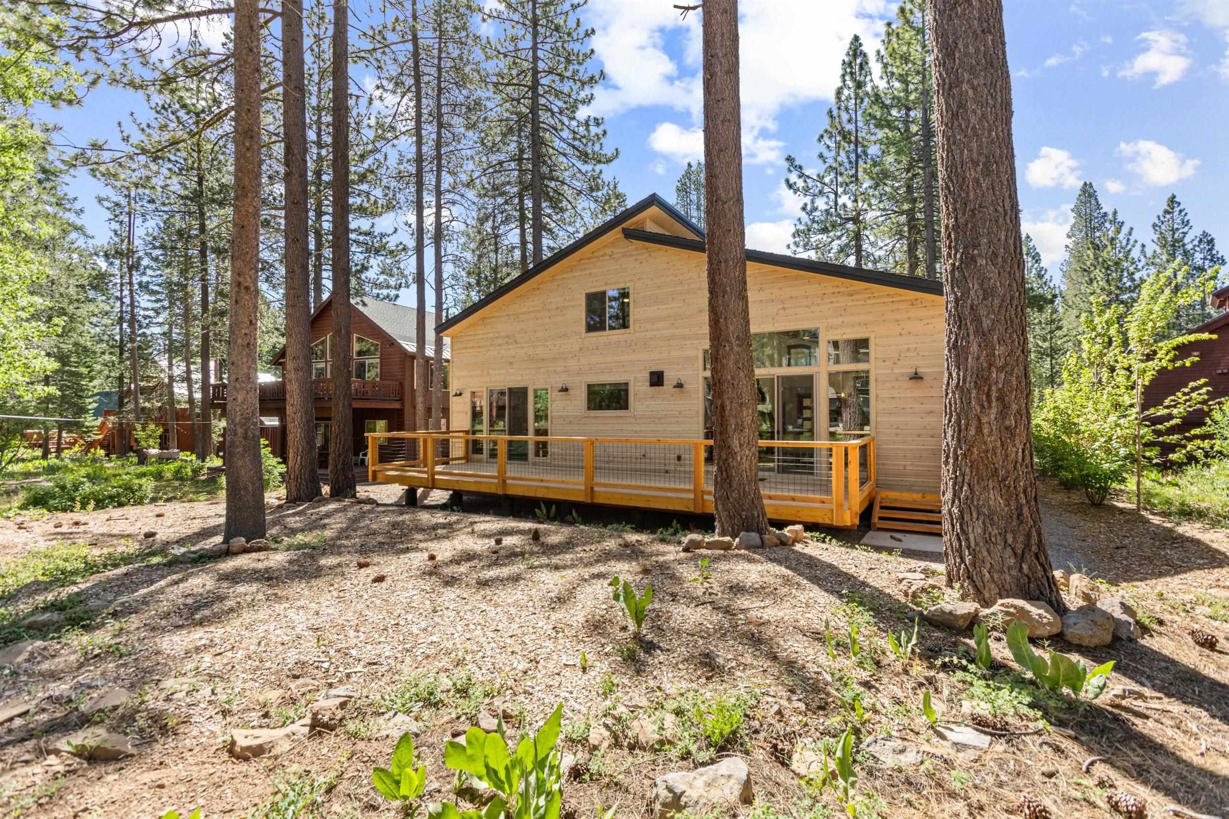 13345 Ski View Loop Truckee, CA 96161 - Photo 24 of 28