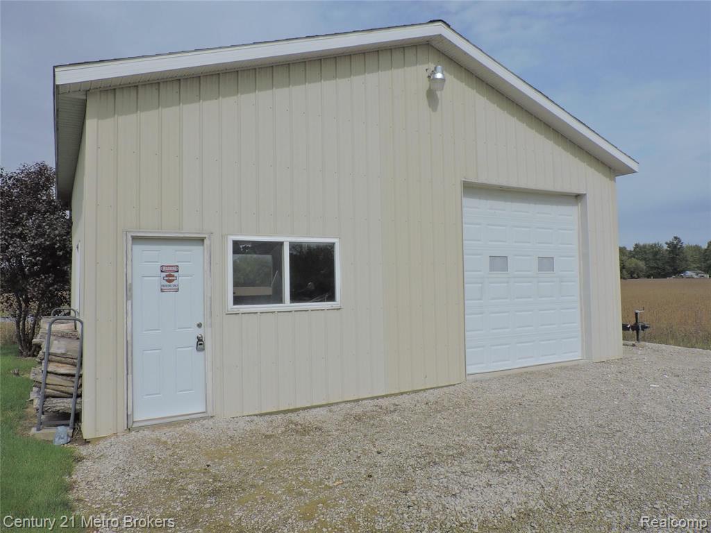 11573 East Brooks Road Lennon, MI 48449 - Photo 52 of 58