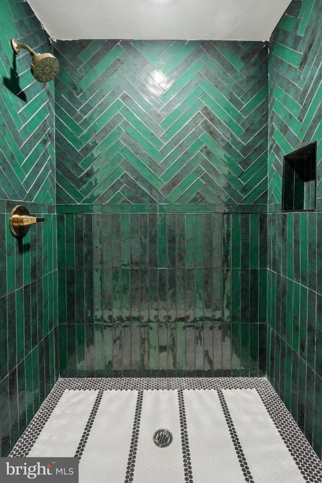 1602 Ridge Avenue, Unit 3 Philadelphia, PA 19130 - Photo 12 of 17