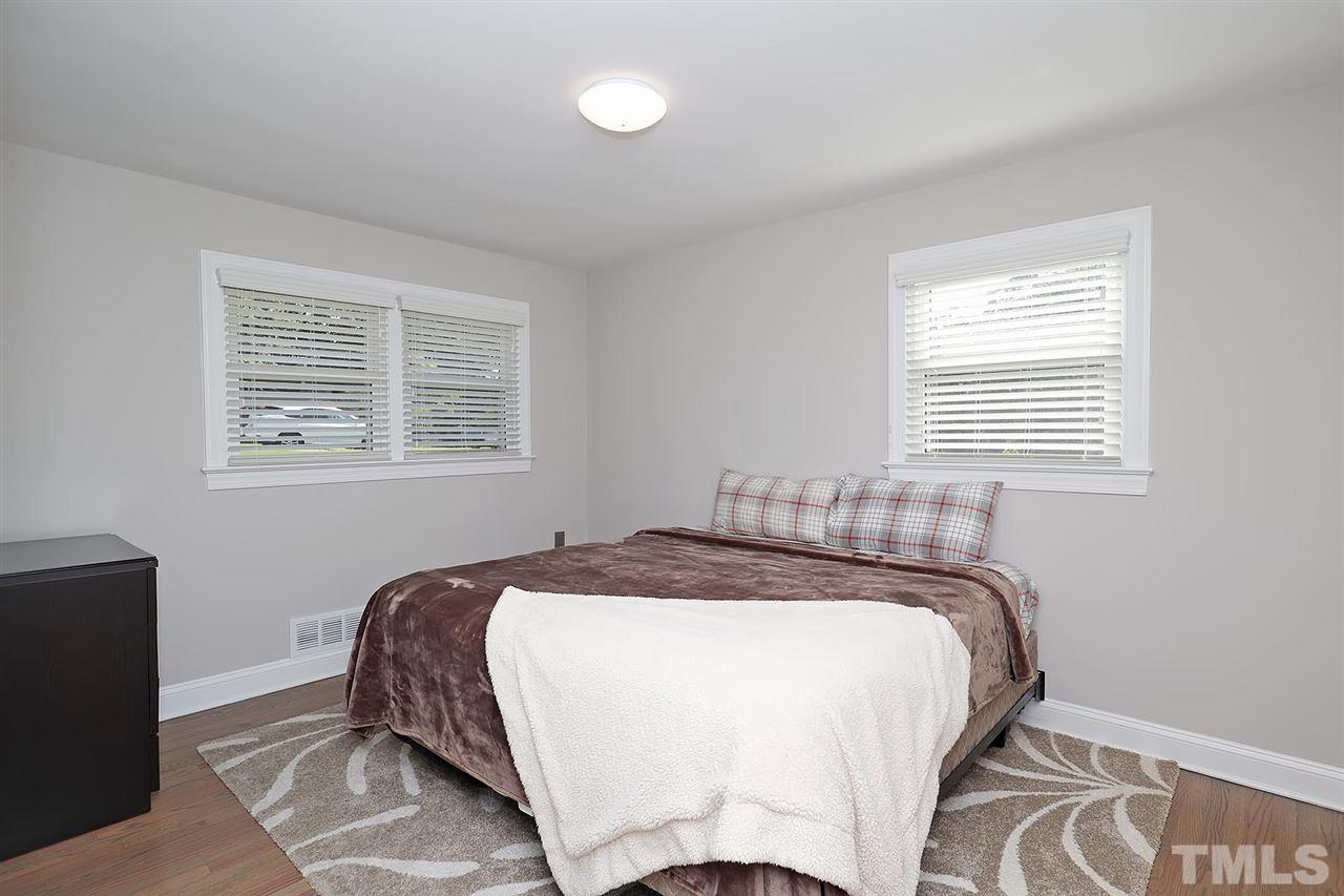 120 Dartmouth Road Raleigh, NC 27609 - Photo 12 of 25