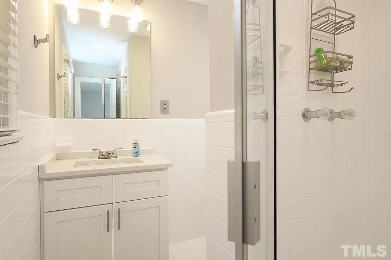 120 Dartmouth Road Raleigh, NC 27609 - Photo 14 of 25