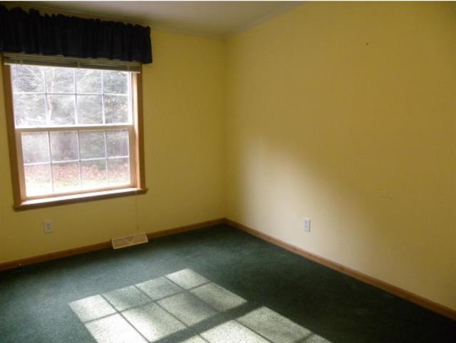 128 Abbey Road Lyndon, VT 05851 - Photo 12 of 15 Gallery Image 12