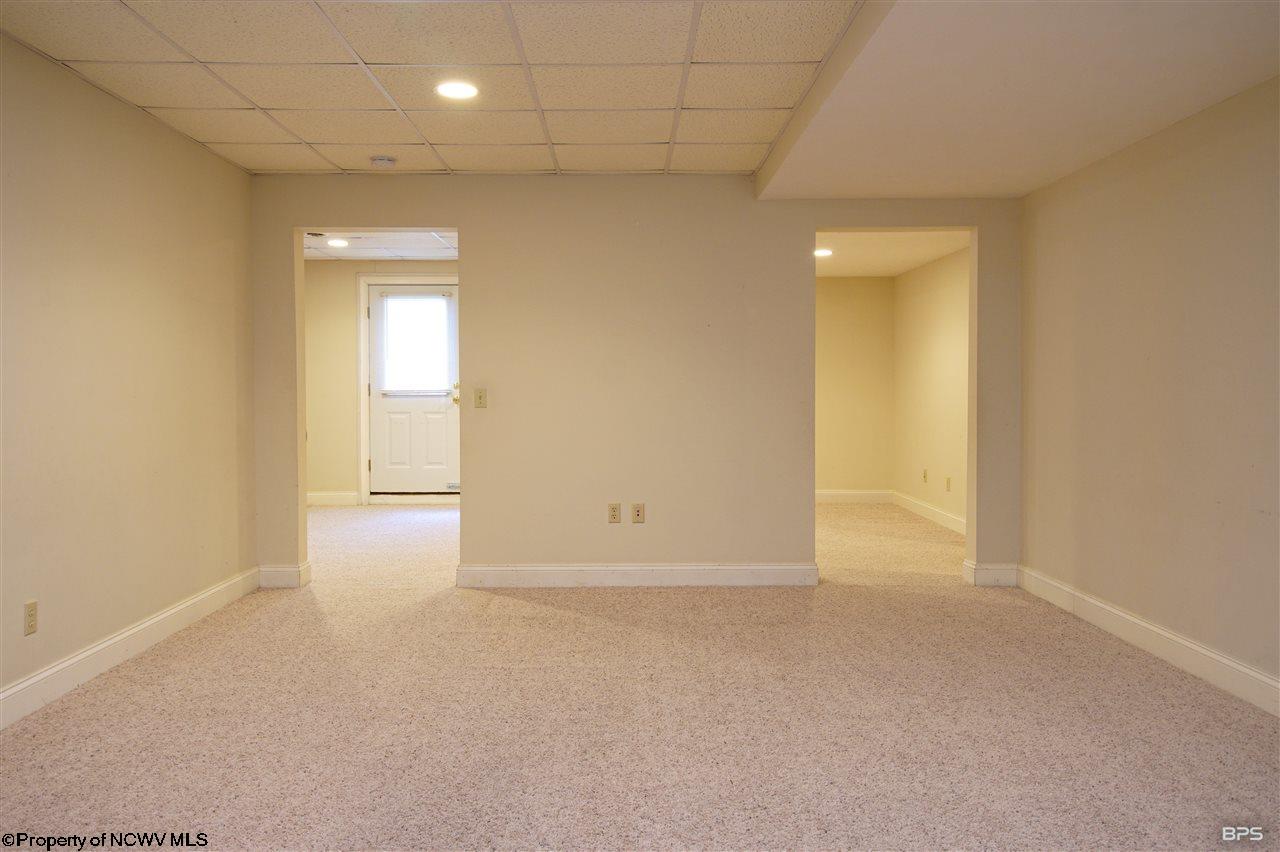 350 Ridgeway Drive Bridgeport, WV 26330 - Photo 16 of 20 Gallery Image 16
