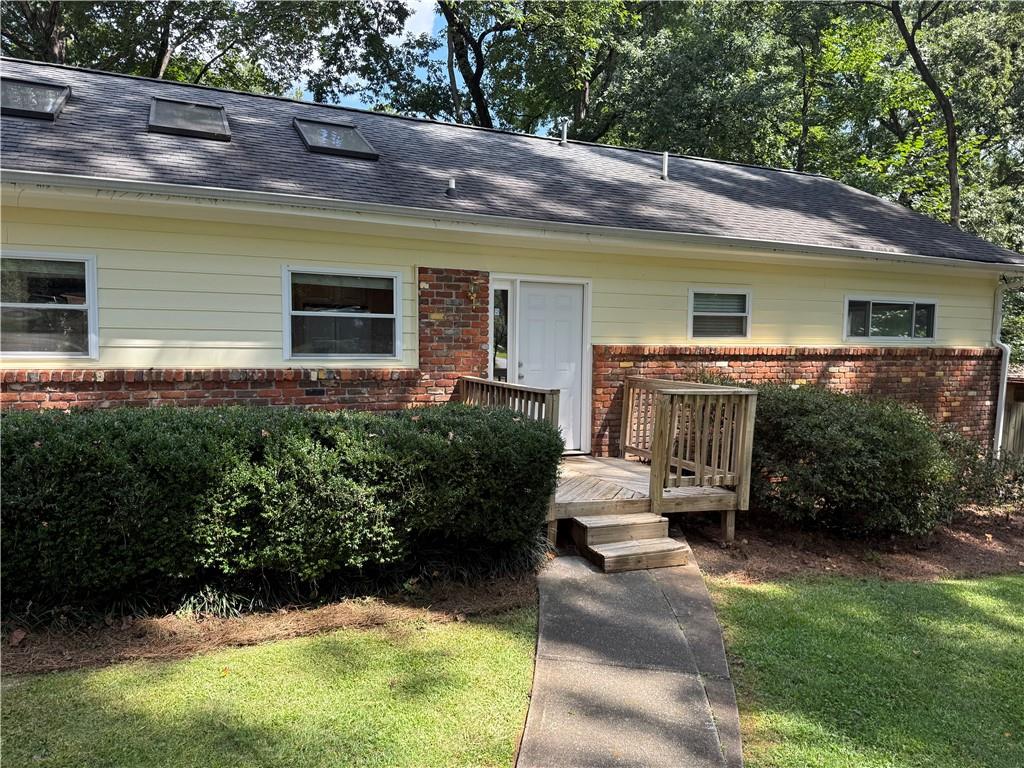 3544 Raymond Drive Atlanta, GA 30340 - Photo 4 of 29