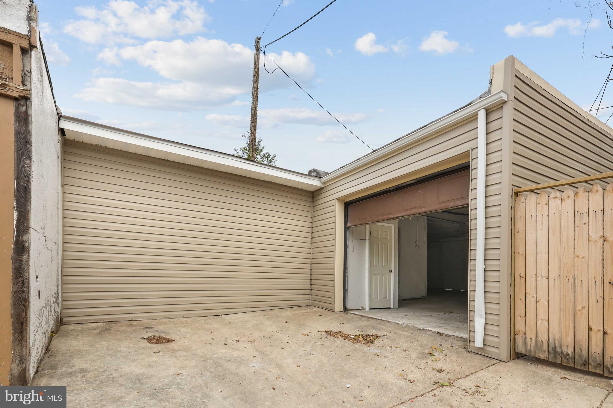 4414 Belair Road Baltimore, MD 21206 - Photo 53 of 55 Garage has water and electric!