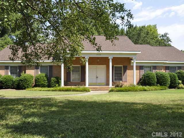 2908 Ferncliff Road Charlotte, NC 28211 - Photo 1 of 16
