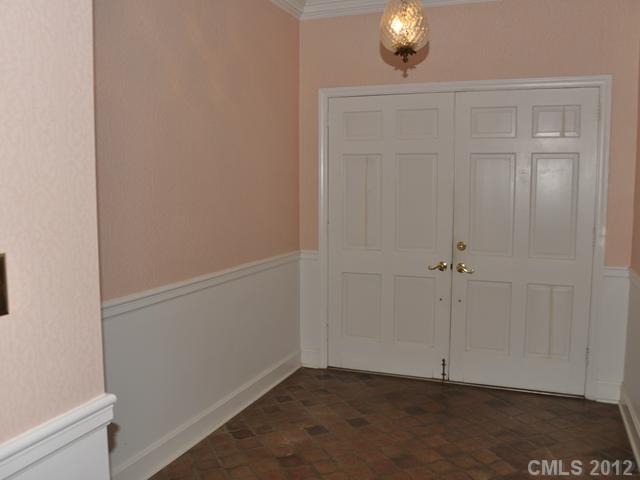 2908 Ferncliff Road Charlotte, NC 28211 - Photo 8 of 16