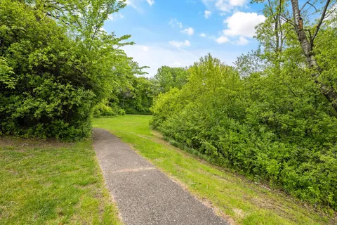 $260,000 | 1779 Walnut Lane, Eagan, MN 55122