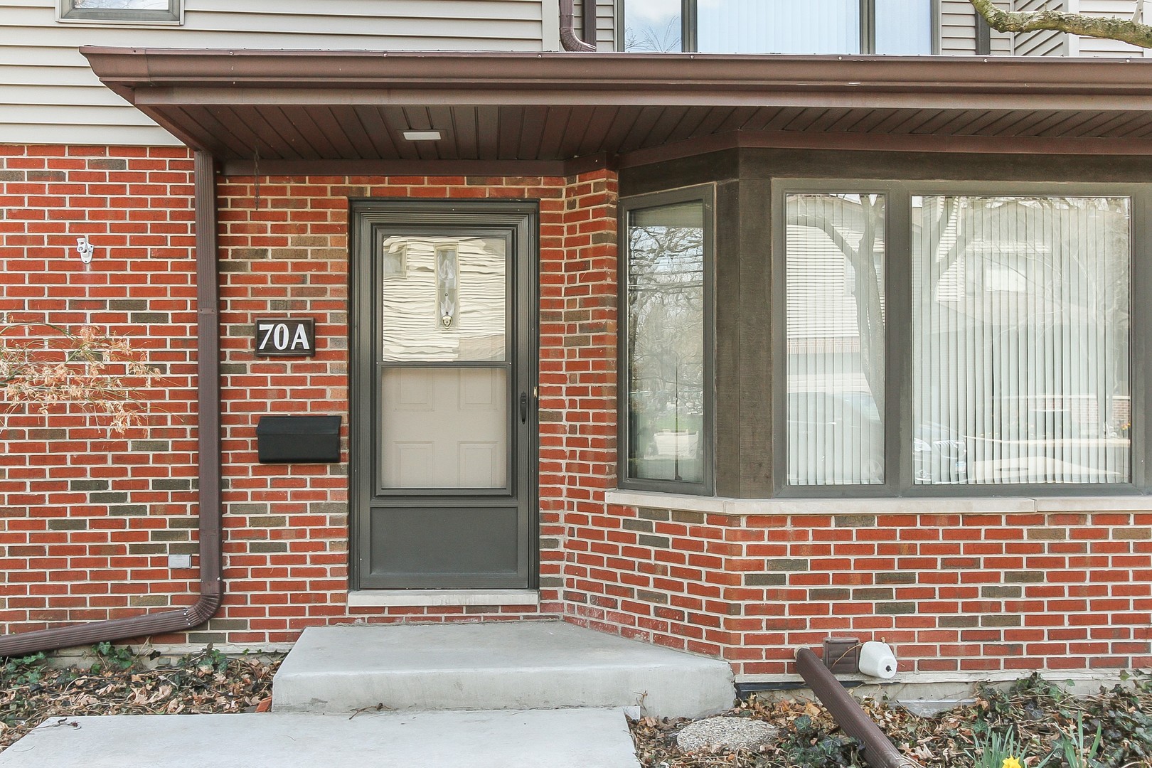 70 South Dee Road, Unit A Park Ridge, IL 60068 - Photo 19 of 20 a view of entrance