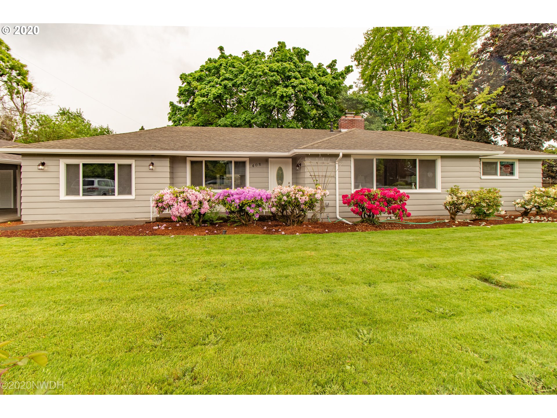 408 Maxwell Road Eugene, OR 97404 - Photo 1 of 32 Gallery Image 1