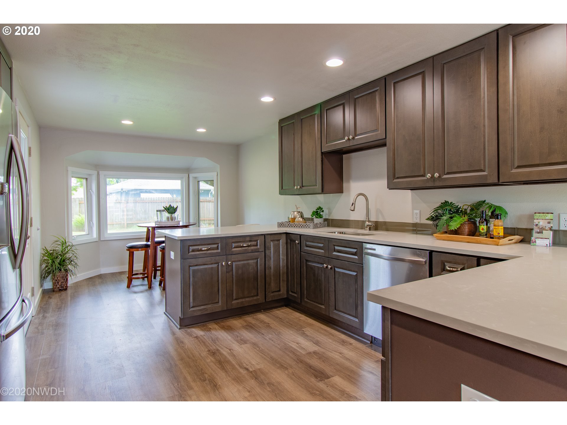 408 Maxwell Road Eugene, OR 97404 - Photo 12 of 32 Gallery Image 12