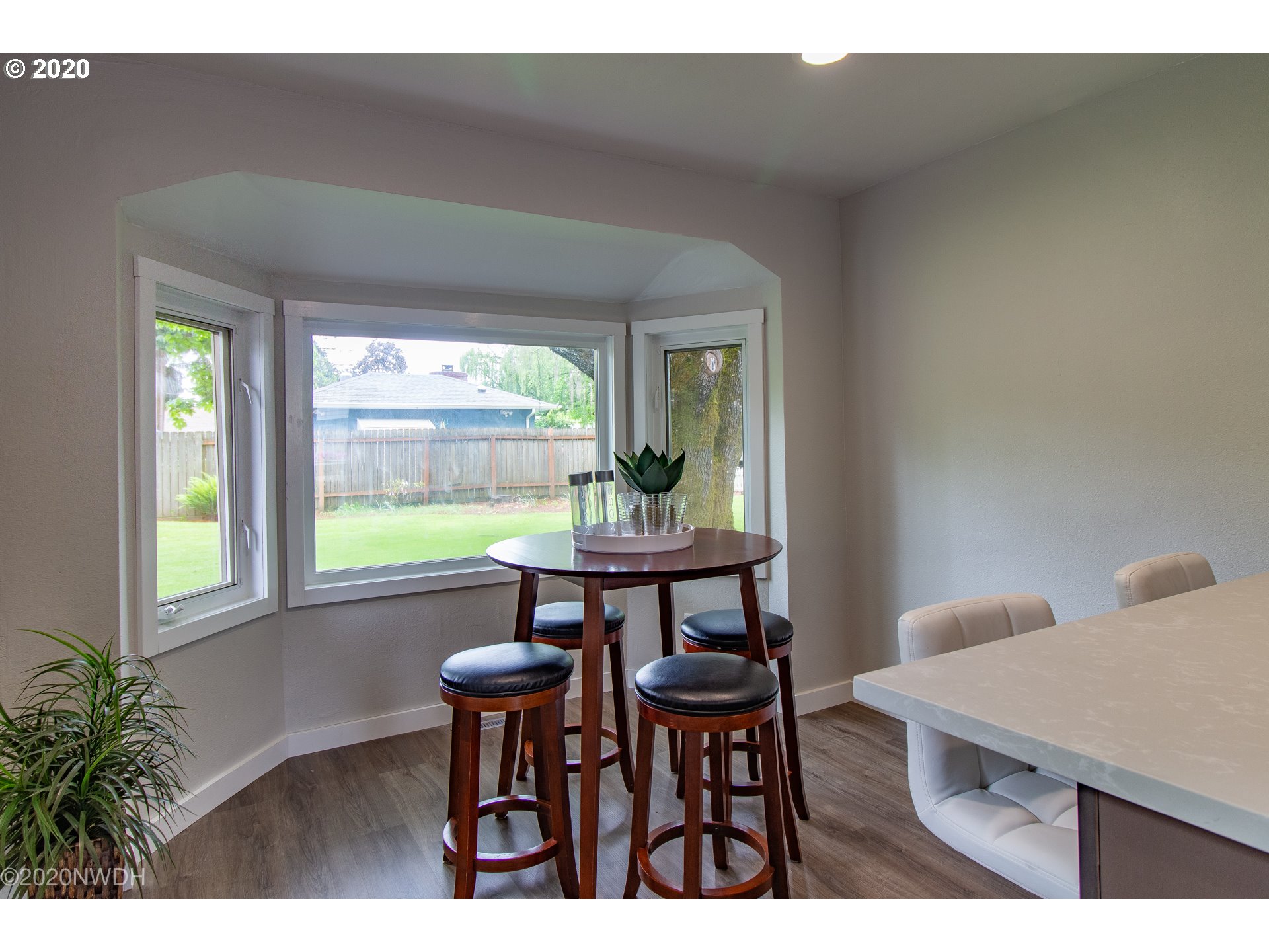 408 Maxwell Road Eugene, OR 97404 - Photo 13 of 32 Gallery Image 13