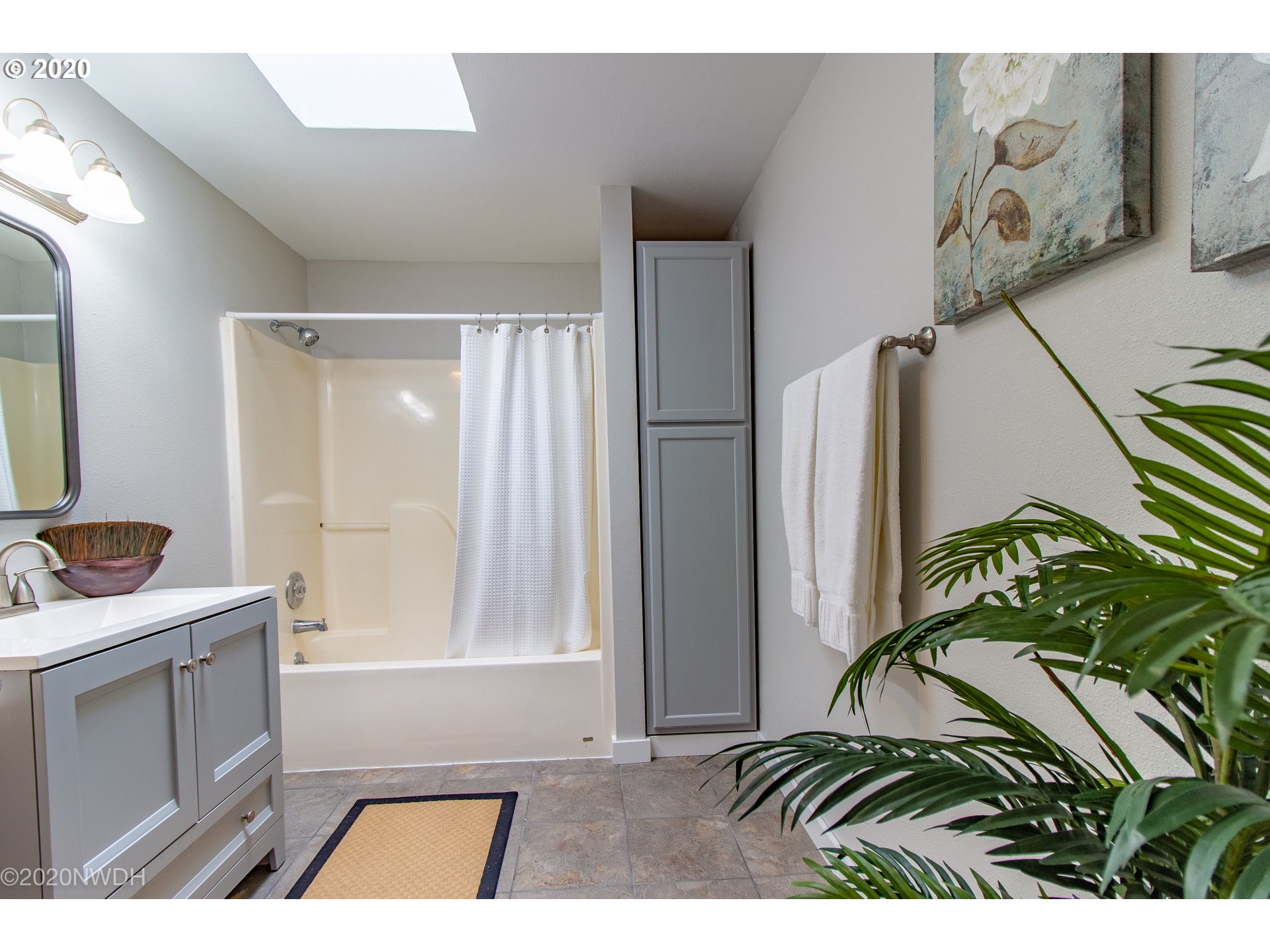 408 Maxwell Road Eugene, OR 97404 - Photo 19 of 32 Gallery Image 19