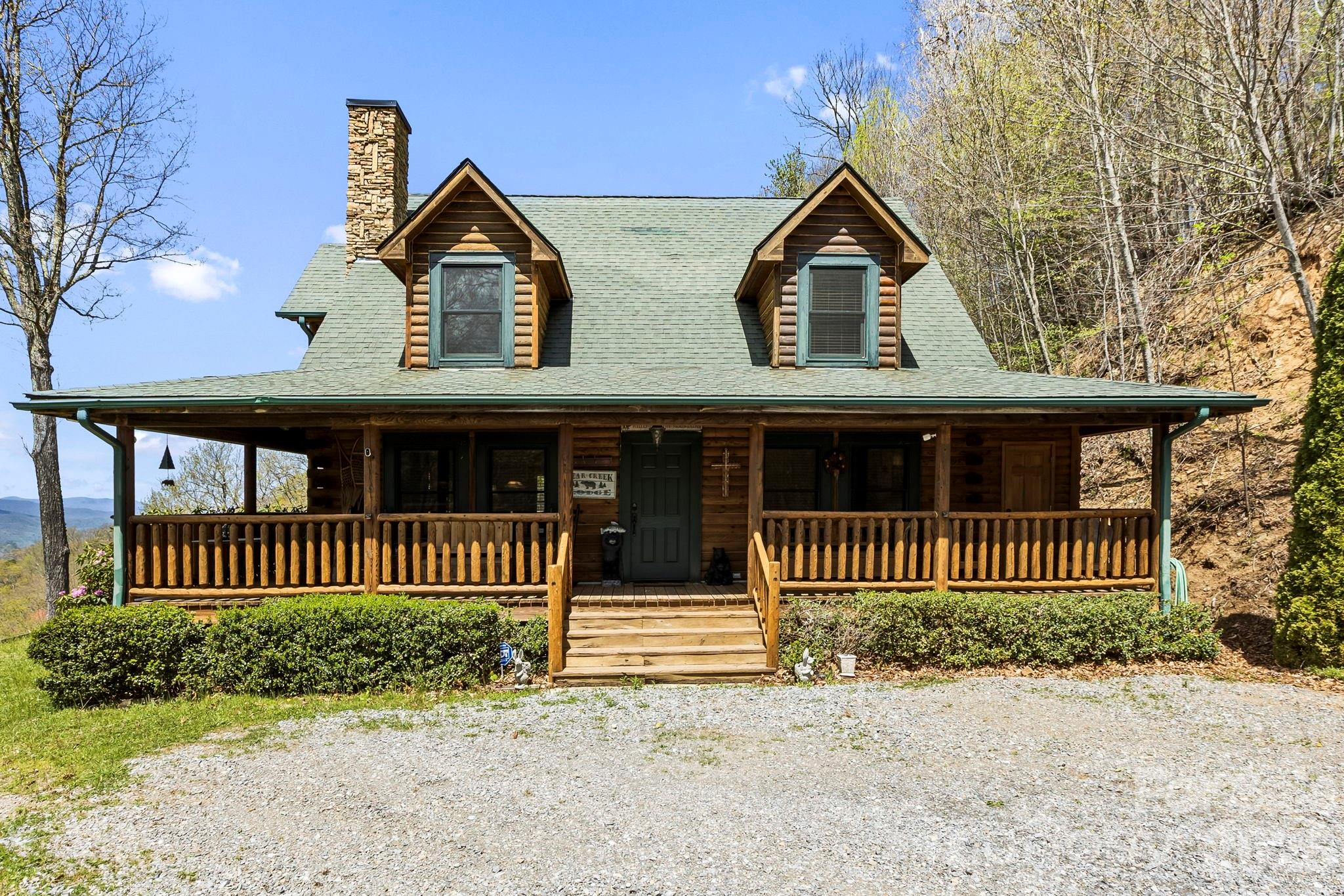 195 Justin Ridge Clyde, NC 28721 - Photo 2 of 44