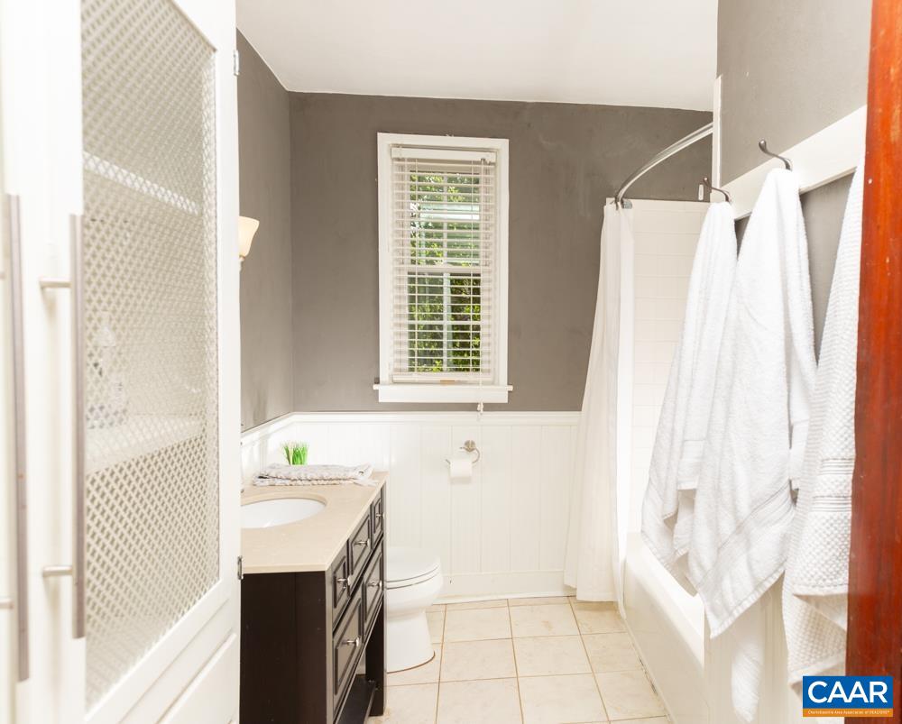 720 McIntire Road Charlottesville, VA 22902 - Photo 16 of 21 Gallery Image 16