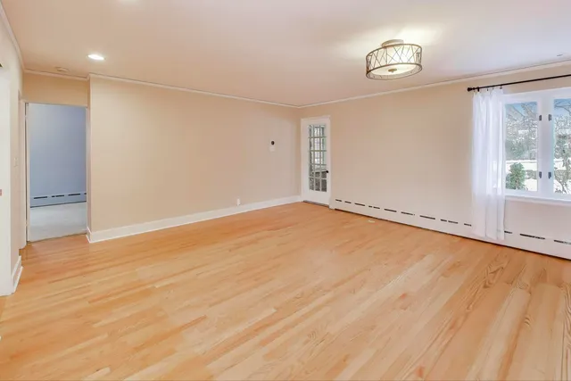 $675,000 | 205 Orchard Road, North Barrington, IL 60010