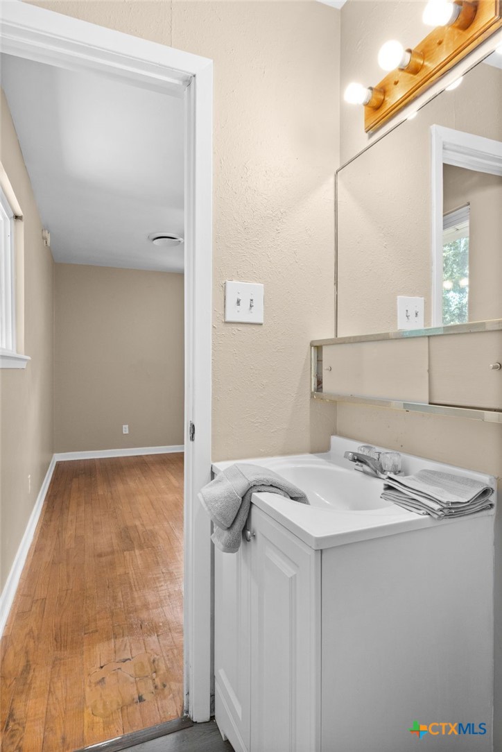 1301 West Lane Killeen, TX 76549 - Photo 16 of 26