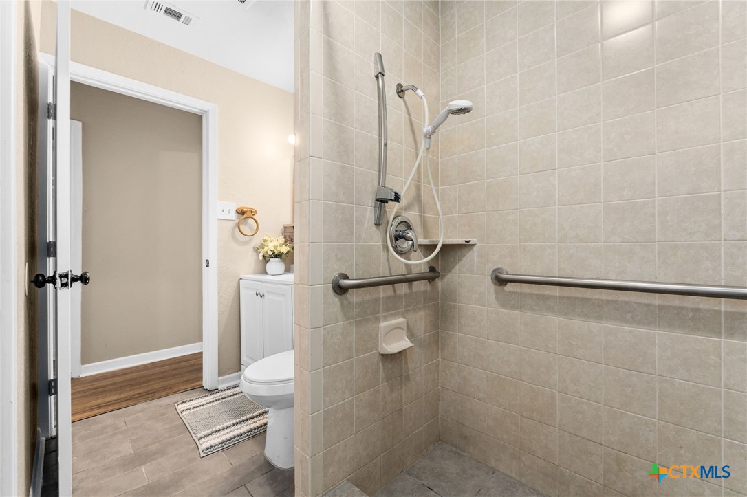 1301 West Lane Killeen, TX 76549 - Photo 19 of 26