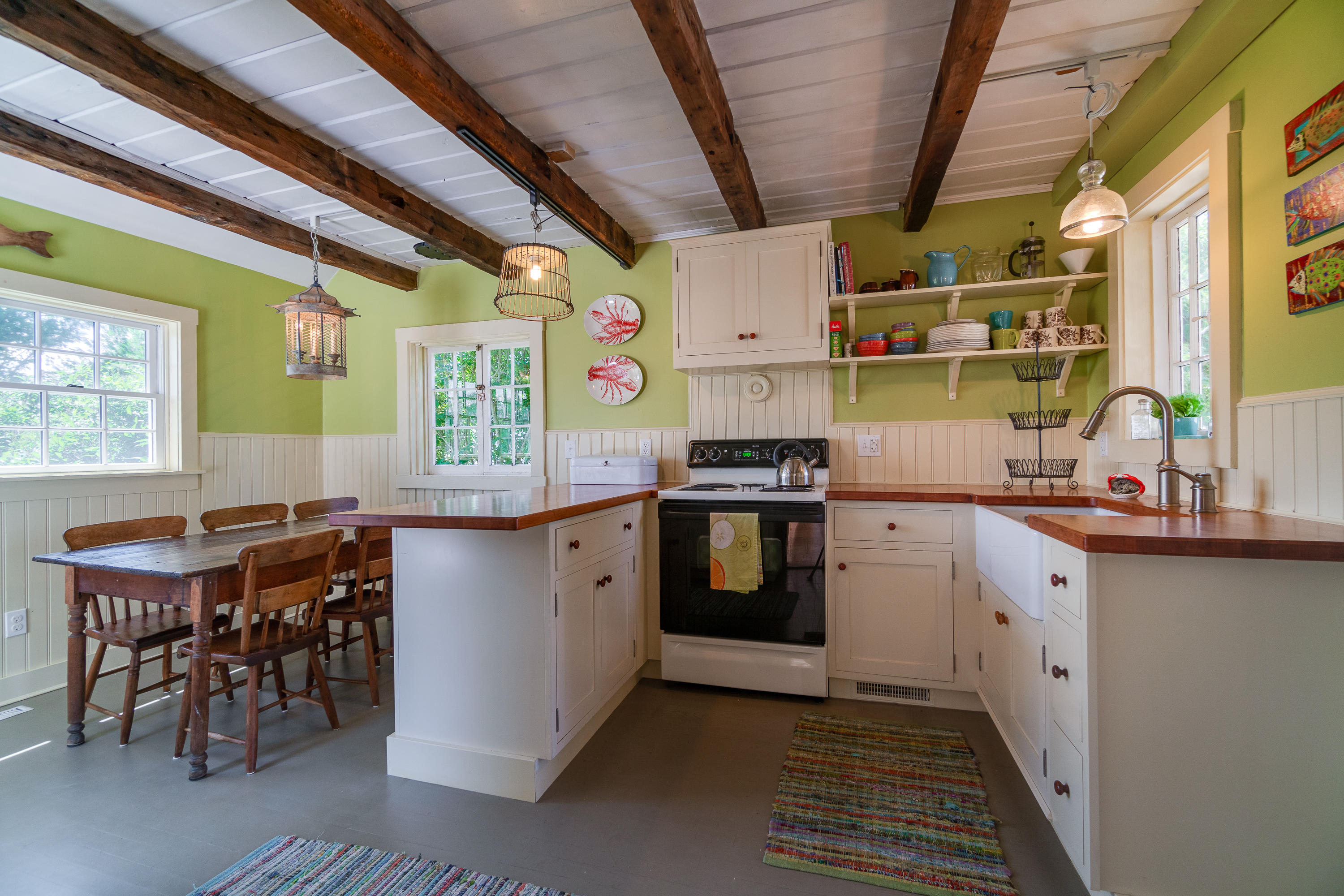 1439 Highway 32 Bristol, ME 04564 - Photo 30 of 54 Kitchen and eat in dining area