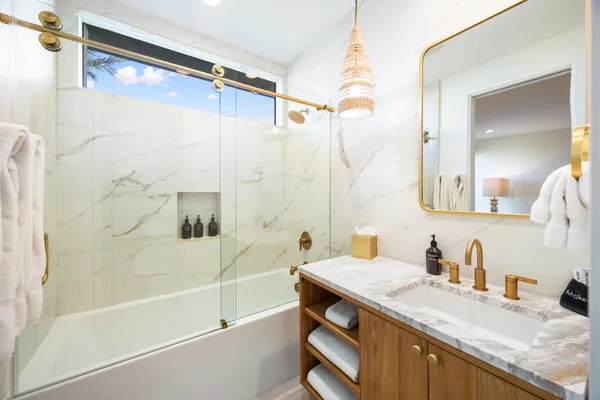 $4,184,900 | 80895 Kiwi Court, La Quinta, CA 92253