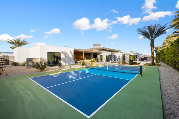 $4,184,900 | 80895 Kiwi Court, La Quinta, CA 92253