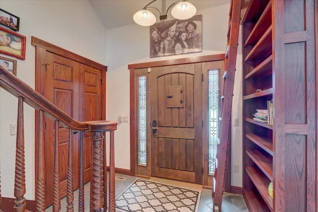 $825,000 | 10200 County Hwy Y, Mazomanie, WI 53560