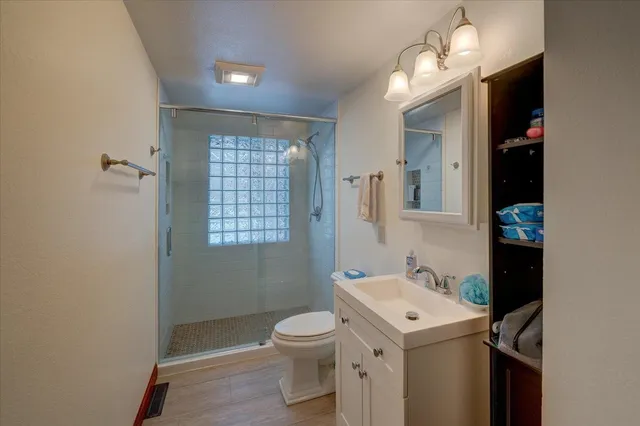 $825,000 | 10200 County Hwy Y, Mazomanie, WI 53560