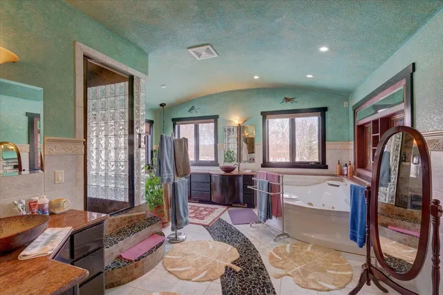 $825,000 | 10200 County Hwy Y, Mazomanie, WI 53560