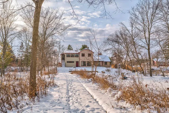 $825,000 | 10200 County Hwy Y, Mazomanie, WI 53560