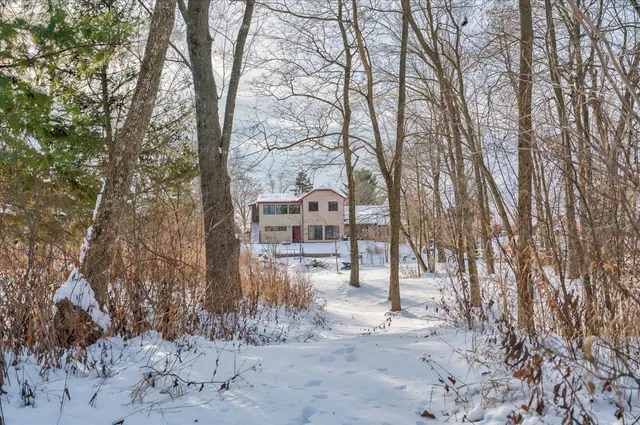 $825,000 | 10200 County Hwy Y, Mazomanie, WI 53560